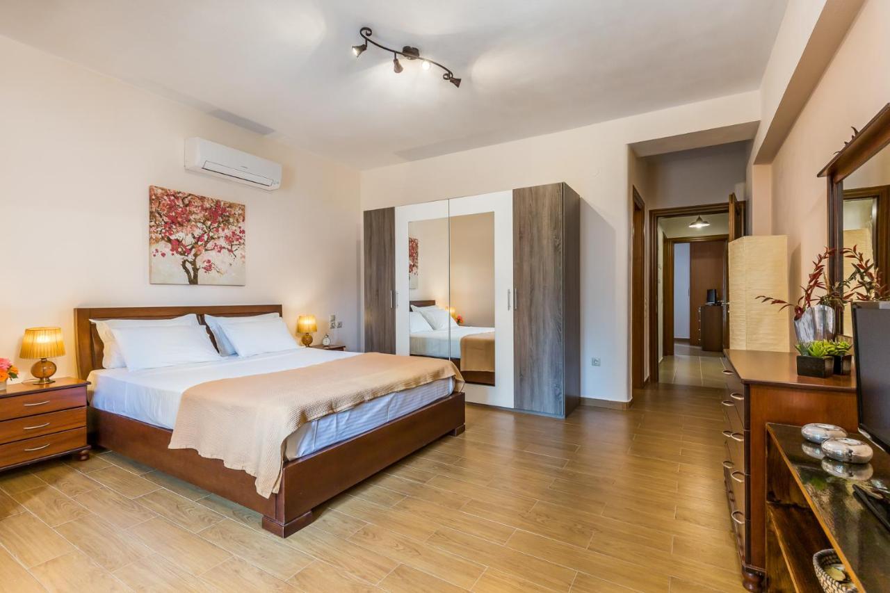 Olive Grove Apartment Skopelos Exterior foto