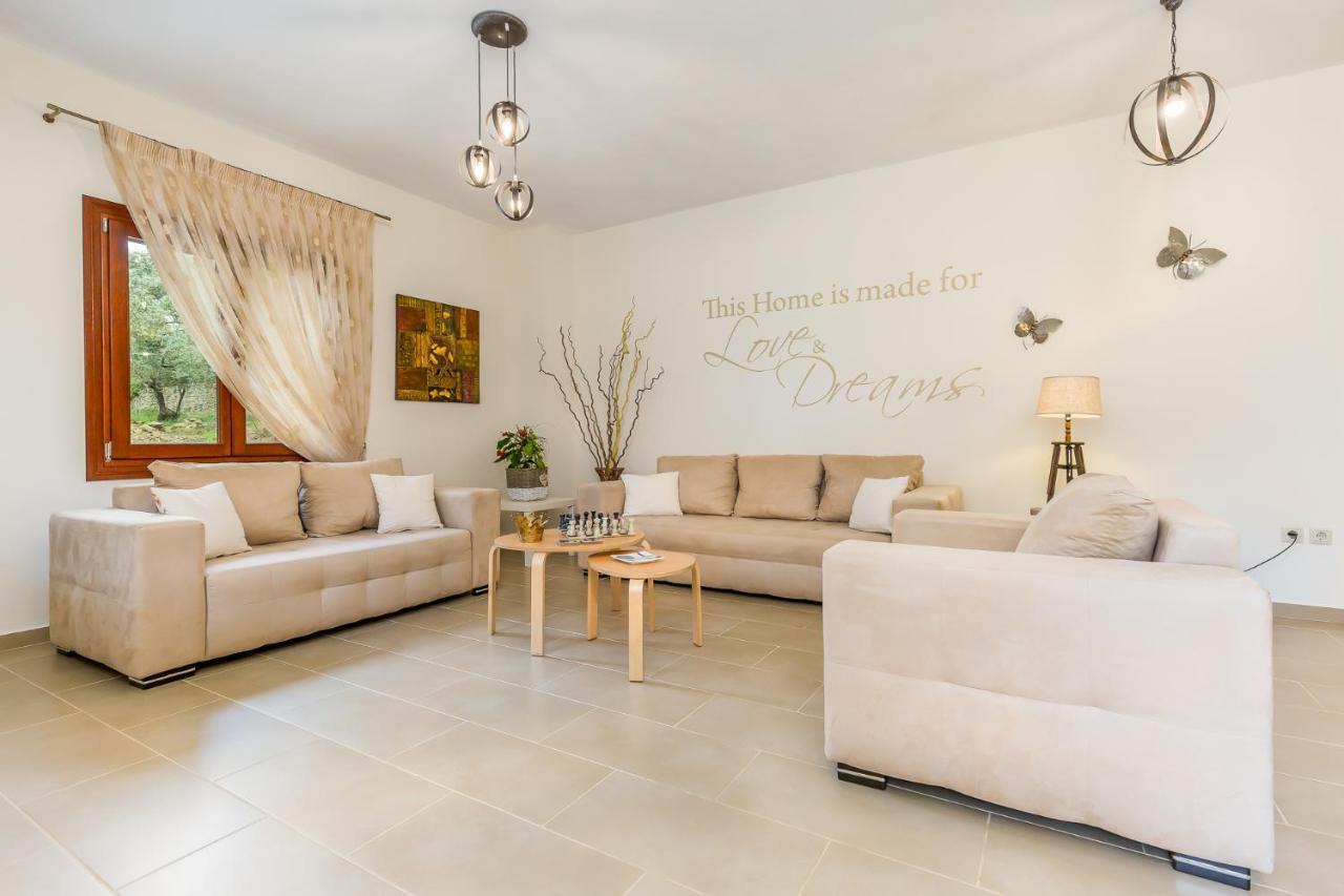 Olive Grove Apartment Skopelos Exterior foto